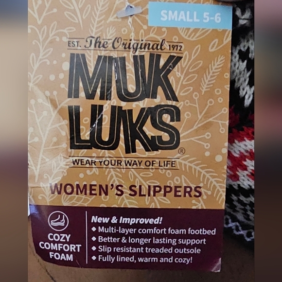 Muk Luks - Women's Sweater-Like Pull-on Slippers w/Tassels NWT - Picture 6 of 6